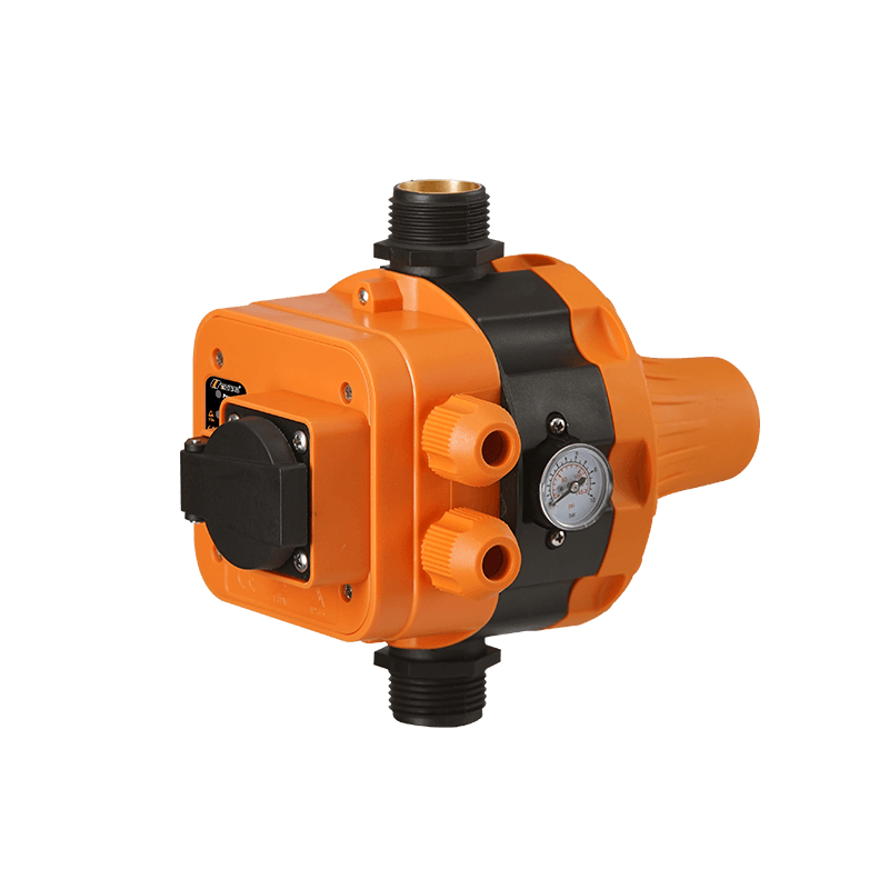 EPC-5.1 IP65 电子自动水泵控制器 1.5HP 带欧式插座和插头